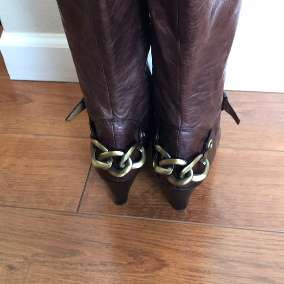 Biviel Tall Vintage Leather Boots - Picture 4 of 7